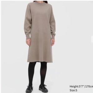 NWT Uniqlo Souffle Yarn Mock Neck Long Sleeve Dress Size S